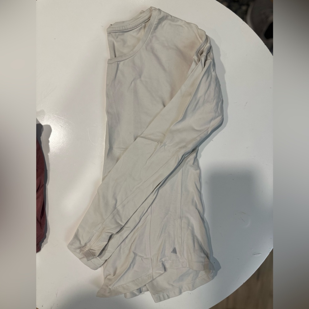 Balance Athletica Long-Sleeve Crew Top in Cream